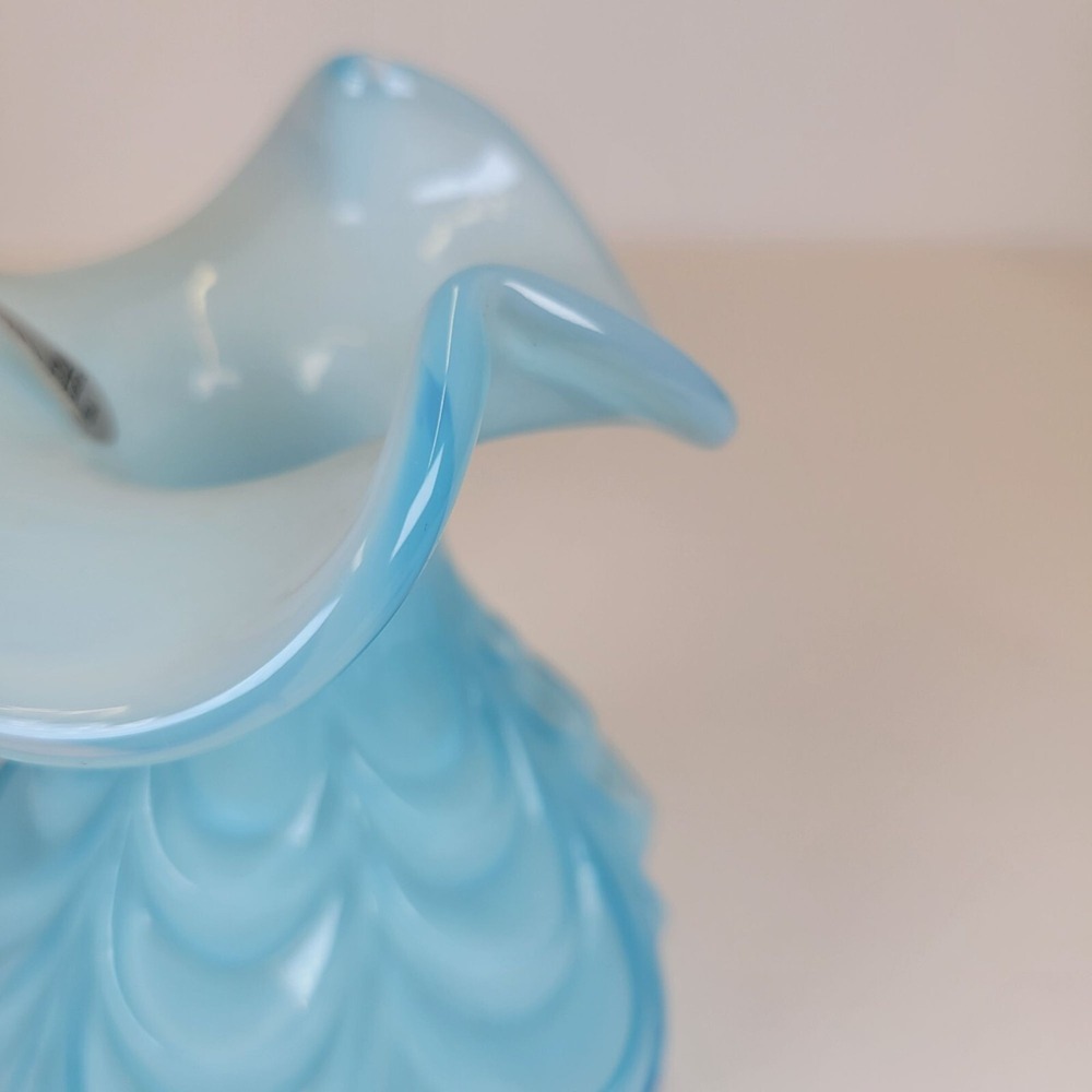Vintage Vase MCM Fenton Art Handcrafted Glass Blue Topaz Drapery Bud 6" USA - Picture 6 of 8